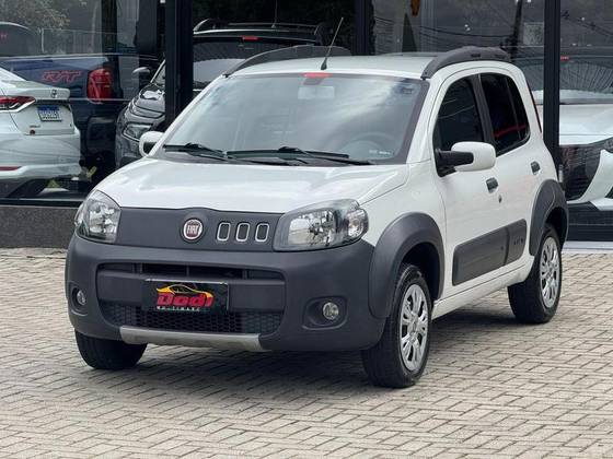 FIAT UNO 1.0 WAY 8V FLEX 4P MANUAL FIAT UNO 1.0 WAY 8V FLEX 4P MANUAL